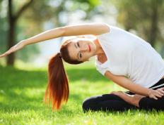  Doinb重返赛场，领先优势明显首场状态出色，雄鹿观众沸腾！再创辉煌时刻