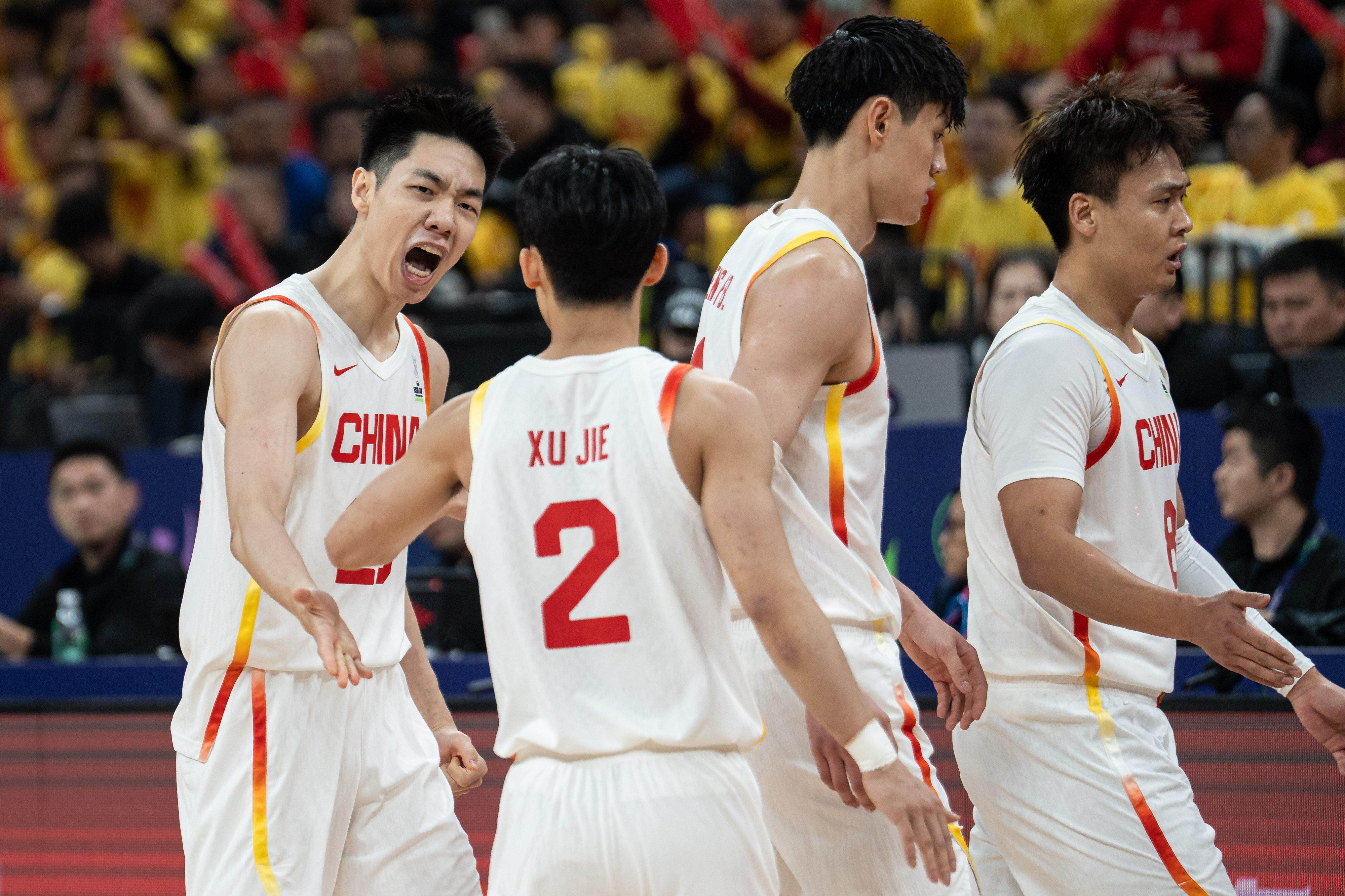 关于亚洲杯最新形势：罗马高居榜首，广厦男篮强势追赶，冠军归属成迷的信息