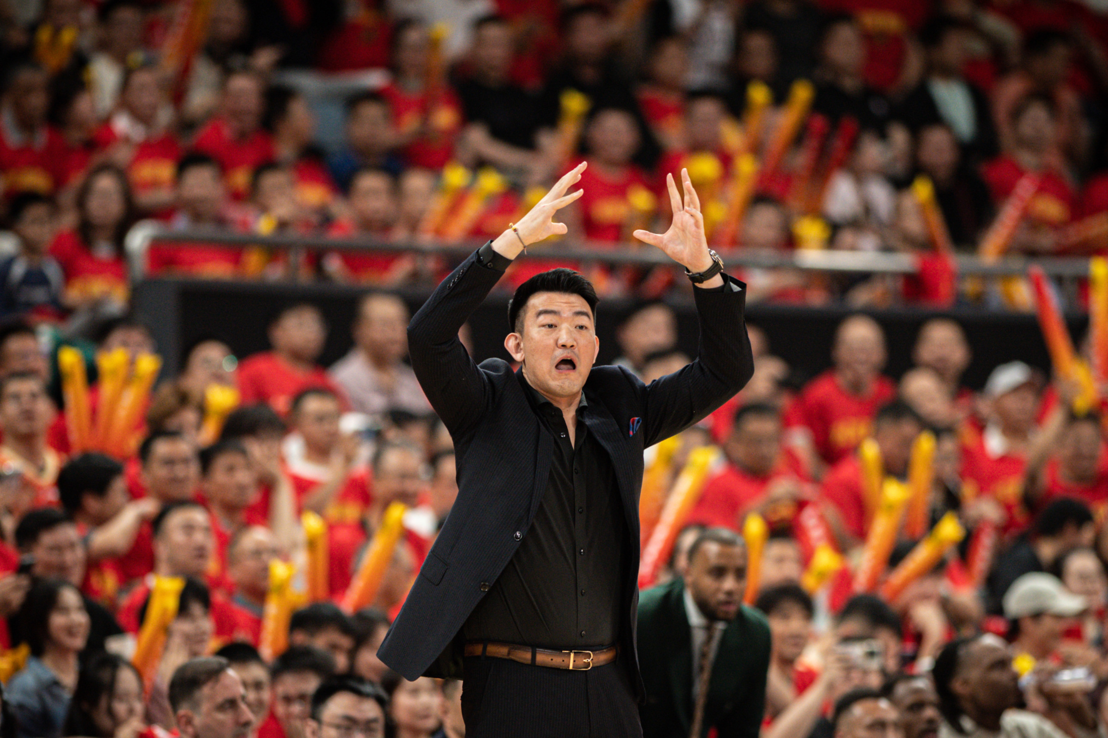 今晚国王杯焦点战！波尔图迎战广东男篮，惊险或上演(美军登陆艇进入波多黎各)